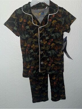 Little Dreamers Black Dinosaur Print Kids Pajama Set size 2T